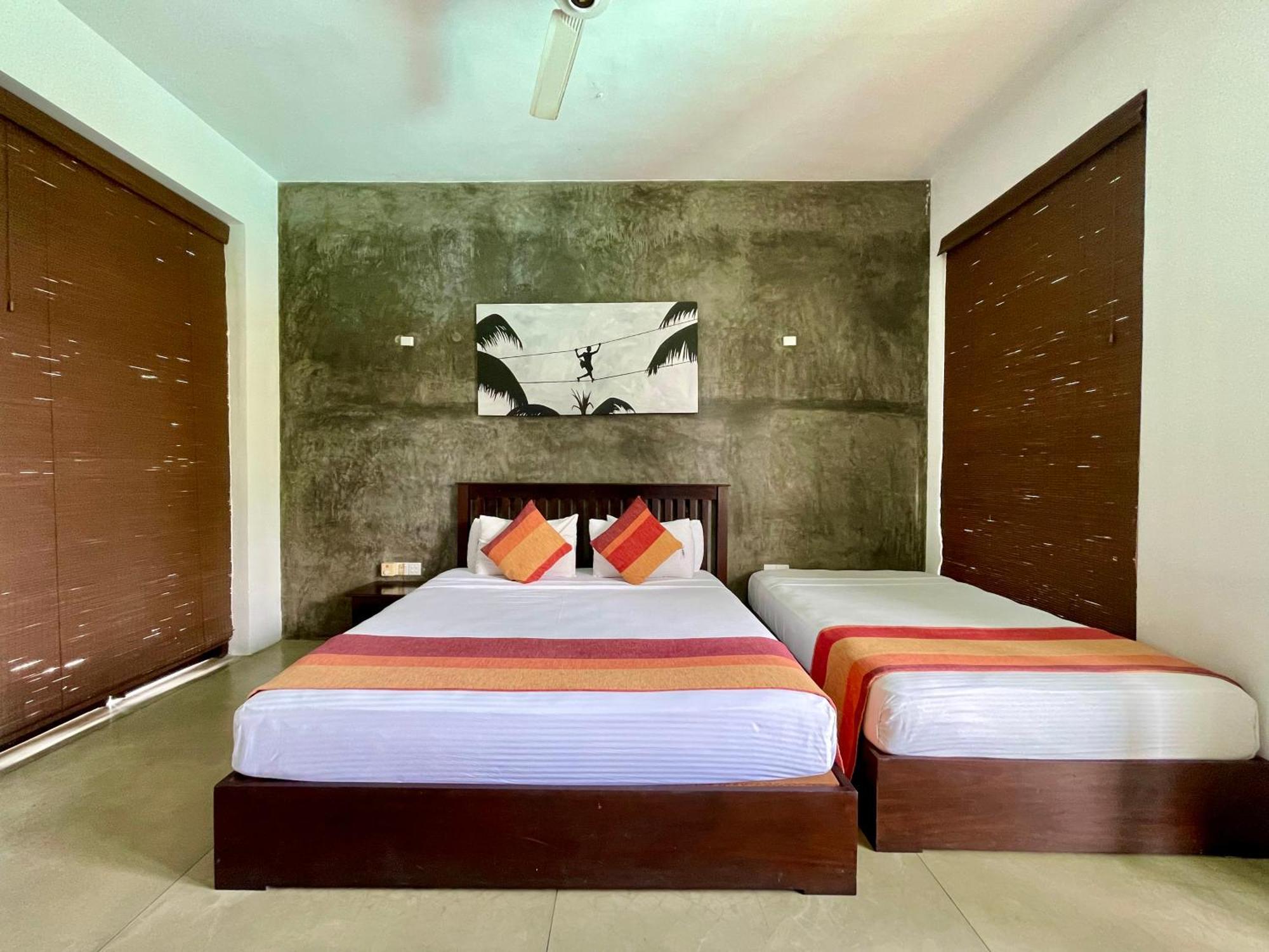 Olanro Hotel Негомбо Екстер'єр фото